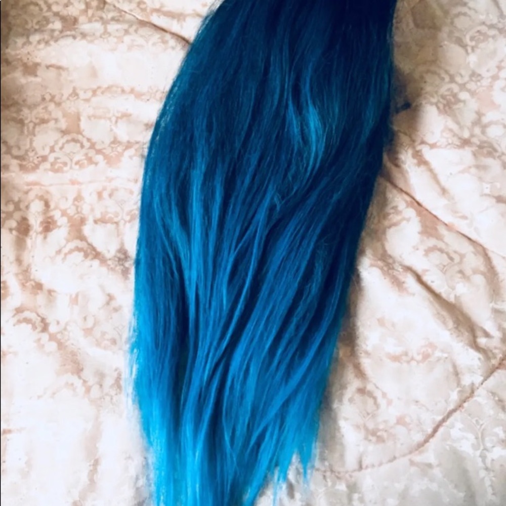Black to blue ombre wig